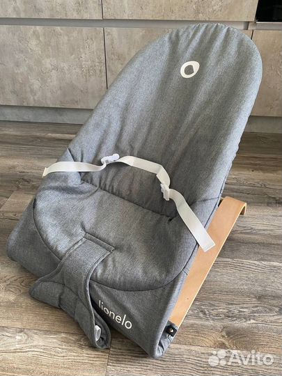Шезлонг Lionelo