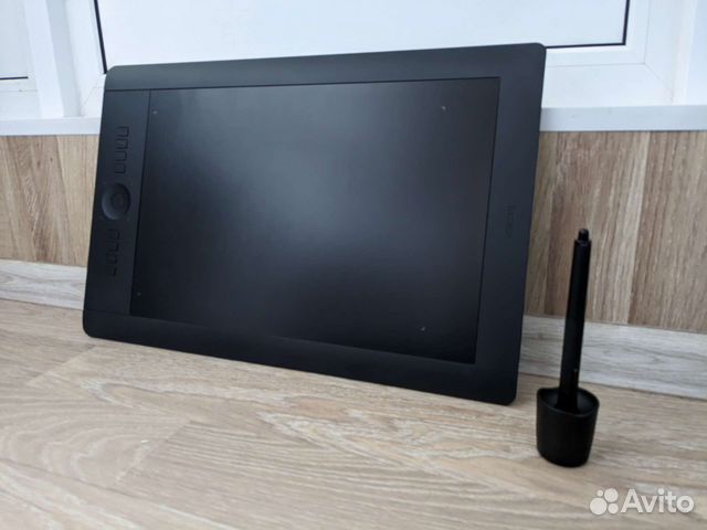 Графический планшет Wacom Intuos Pro L (2016)