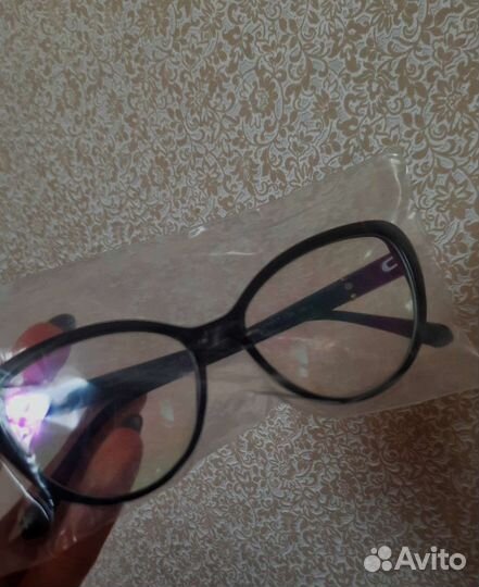 Солнцезащитные очки