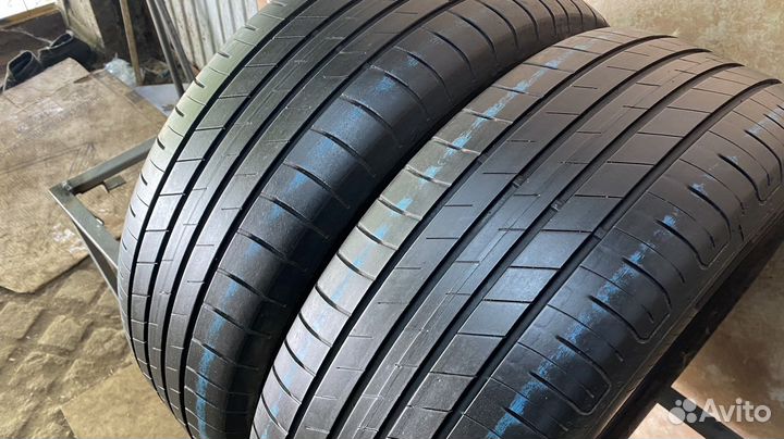 Goodyear EfficientGrip Performance 215/60 R17 96H