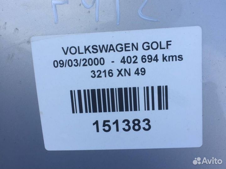 Форсунка топливная Volkswagen Golf 4 2000