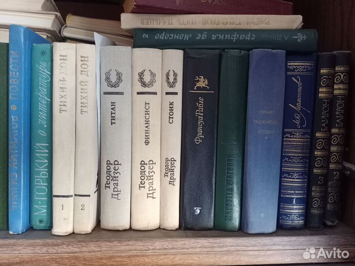 Книги разных изданий