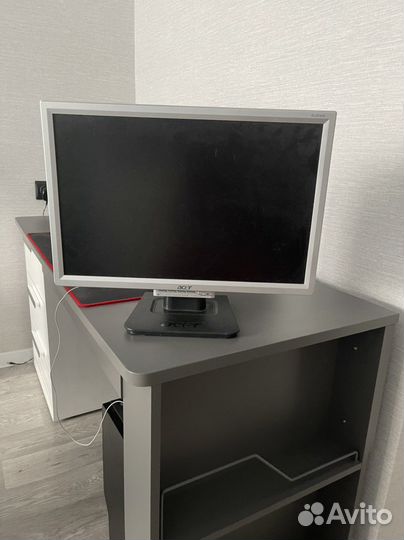Монитор acer