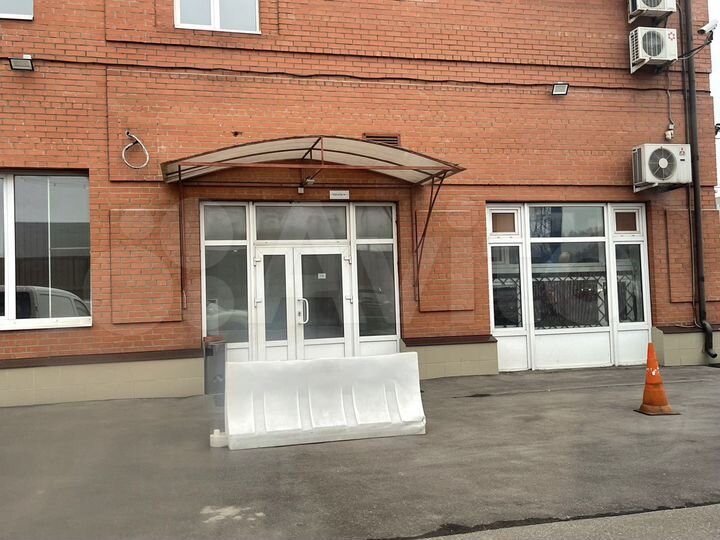 Здание, 3470 м²