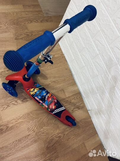Продаю детский самокат