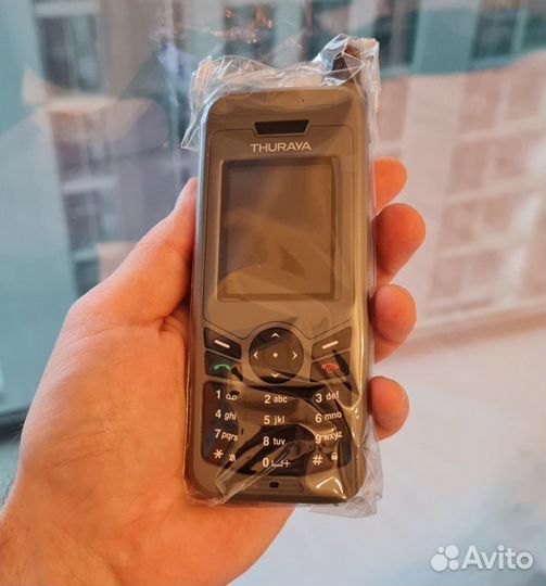 Спутниковый телефон Thuraya XT-Lite