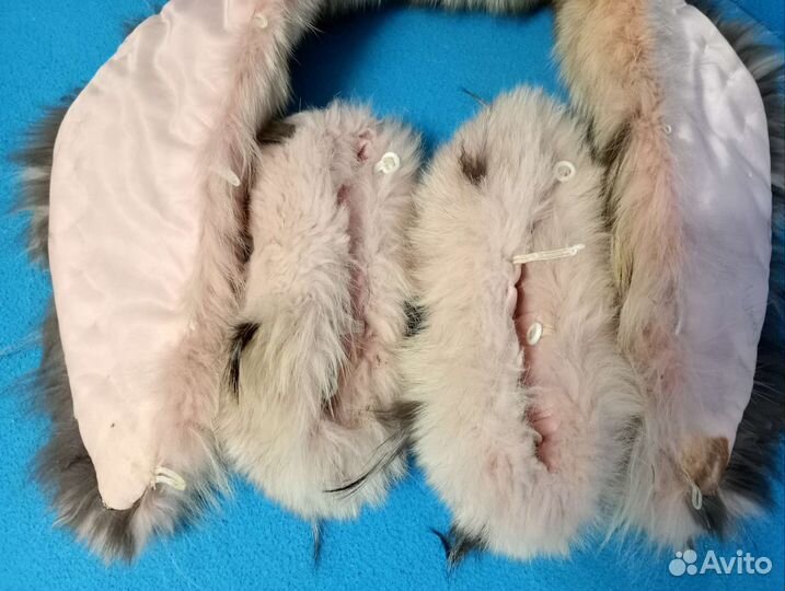 Воротник из натурального меха енота