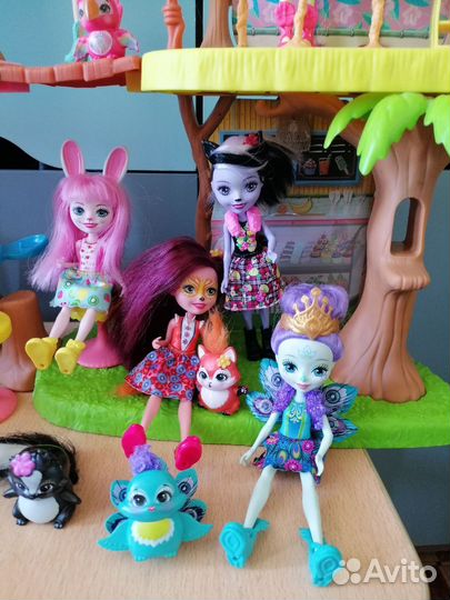 Домик энчантималс кафе в джунглях