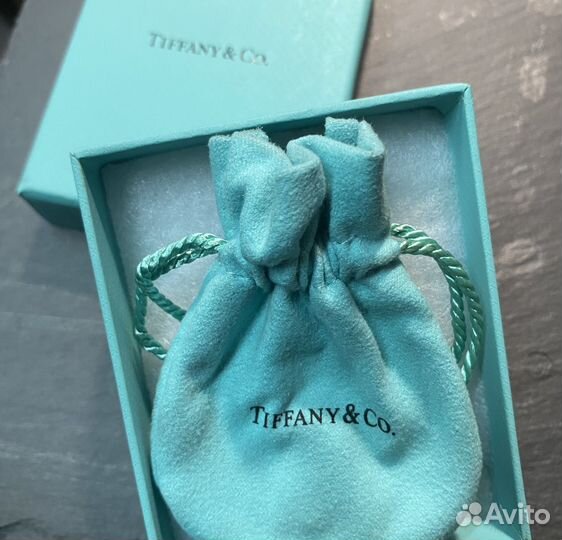 Tiffany кольцо
