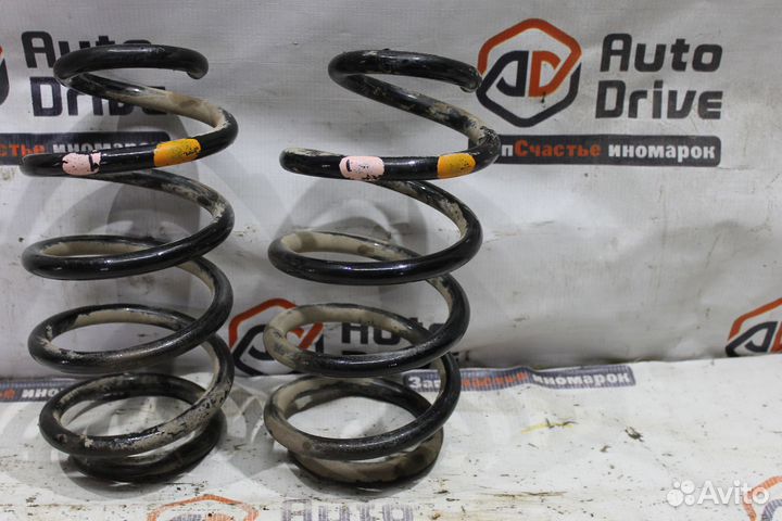 LADA Largus 1.6 16клап Пружина задняя