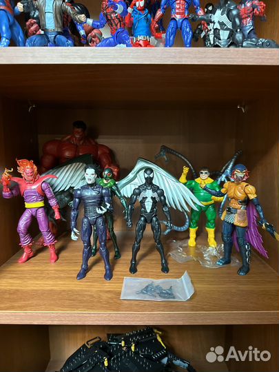 Marvel legends фигурки и marvel select
