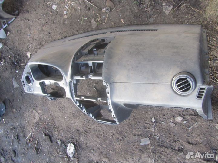 Торпедо панель передняя fiat sedici