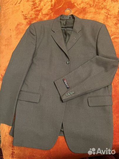 Костюм мужской