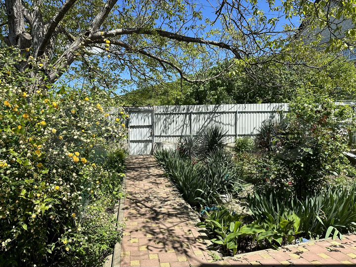 Комната 35 м² в 1-к., 1/1 эт.