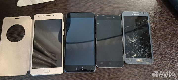 Samsung Galaxy A01, 2/16 ГБ