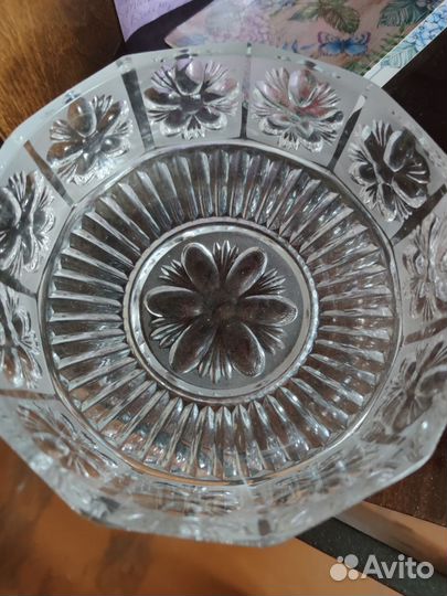 Вазы, салатники, селедочницы новые хрустальные