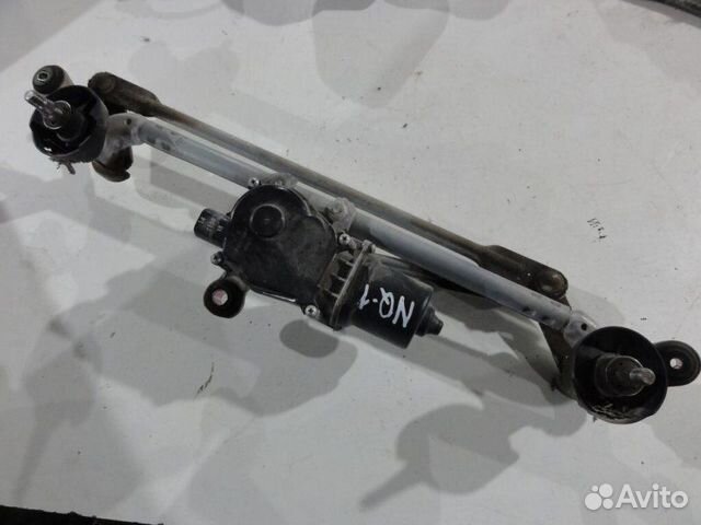 Трапеция стеклоочистителей с моторчиком Nissan