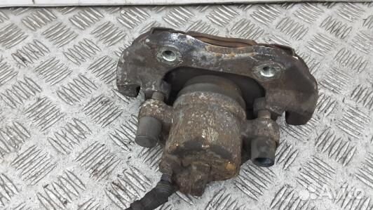 Суппорт тормозной передний правый ford focus 2 (8B