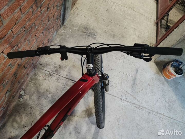 Велосипед GT avalanche elite XL 29