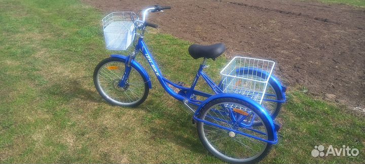Велосипед взрослый трехколёсный