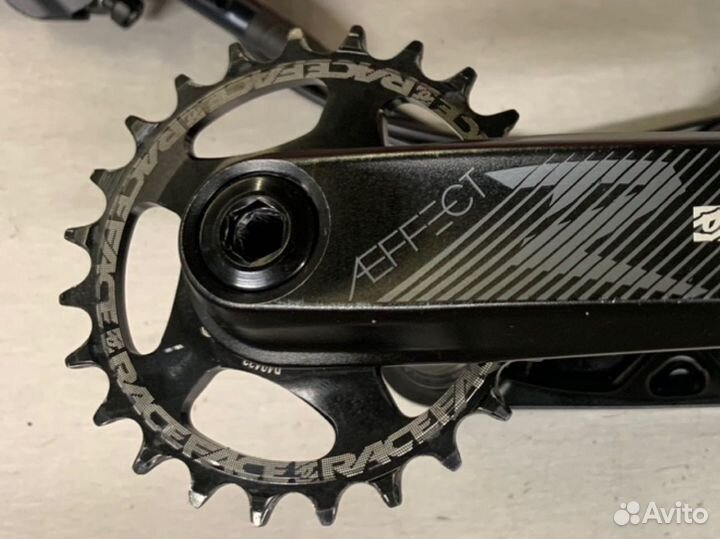 Звезда Race face cinch 24t