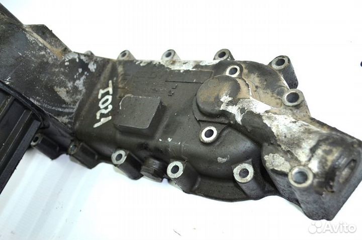 Кронштейн масляного фильтра iveco Stralis (01.02)