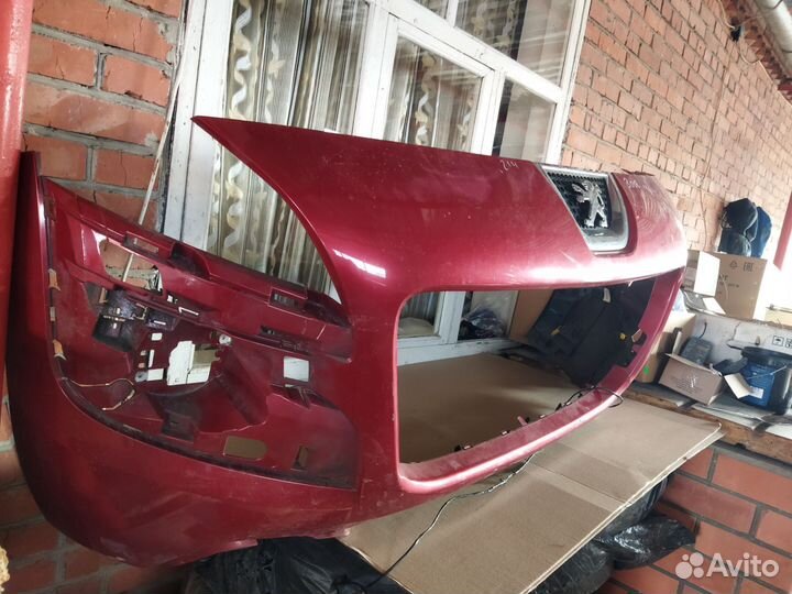 Бампер peugeot 3008