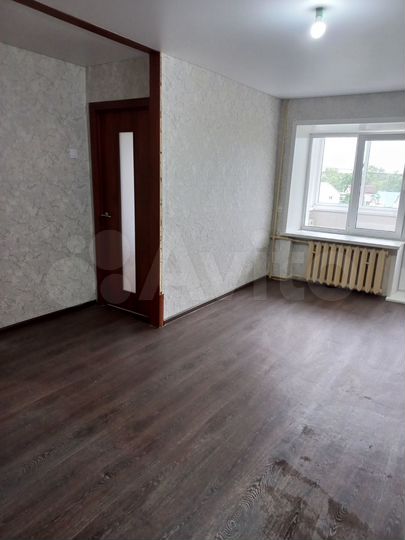 2-к. квартира, 43 м², 4/4 эт.