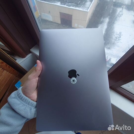 Apple macbook pro 15 2019