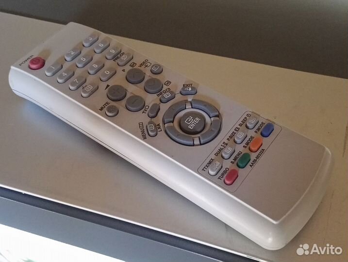 Телевизор samsung