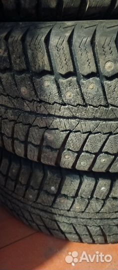 Matador MP 30 Sibir Ice 2 215/55 R16