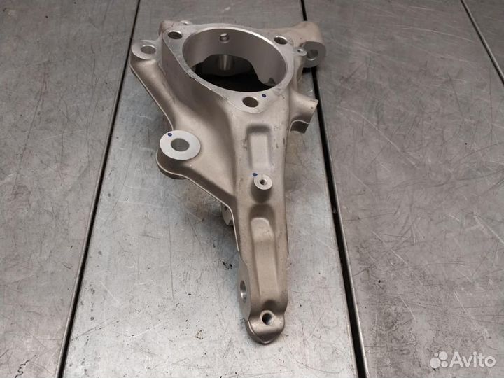 Кулак поворотный левый, Chevrolet Camaro 2021