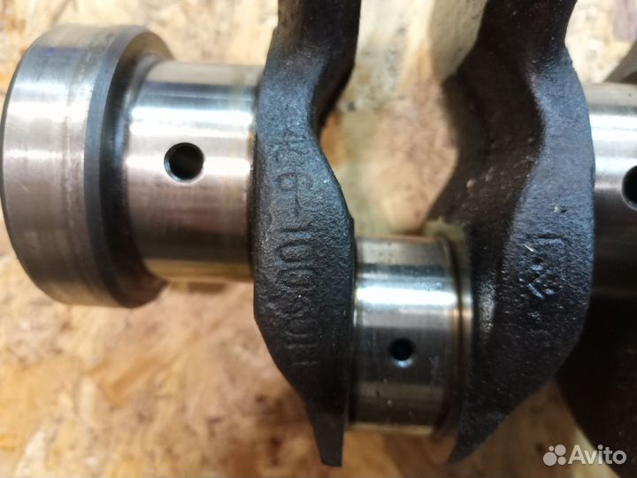 Коленчатый вал змз406