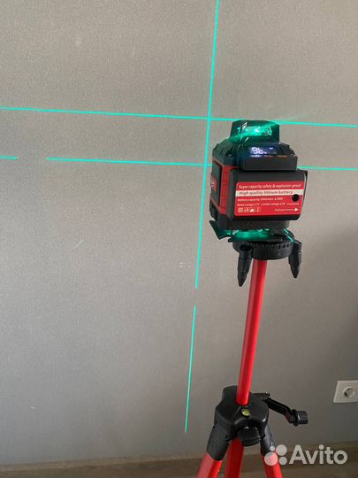Лазерный уровень нивелир Millwoukee 4D 16 уровней