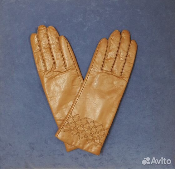 Коричневые перчатки