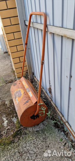 Каток универсальный для газона Слон 0596