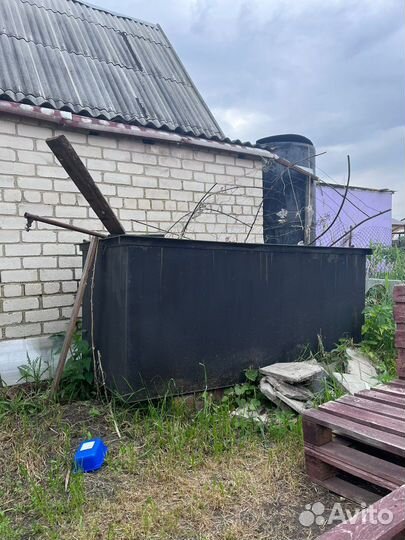 Бак для воды, вагонетка
