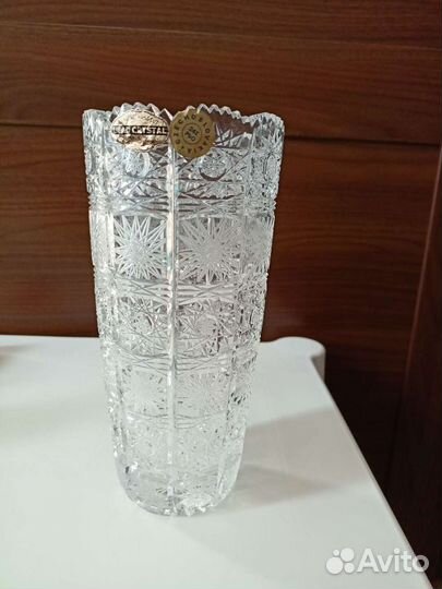 Хрустальная ваза