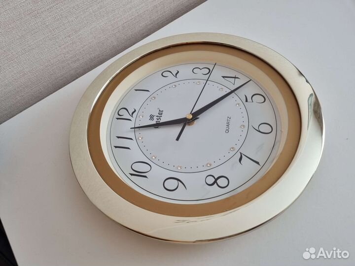 Часы настенные