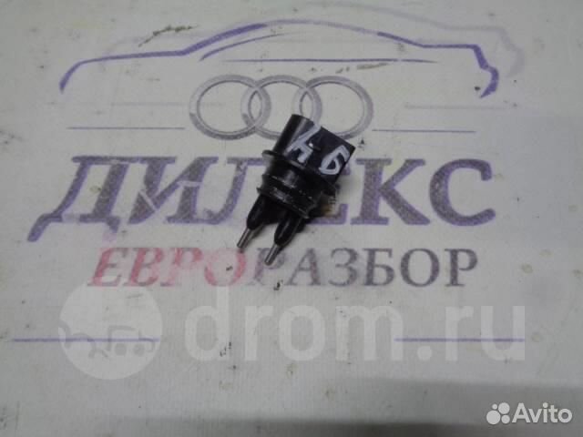 Датчик уровня в бачок омывателя Audi A6 (C5) 1997