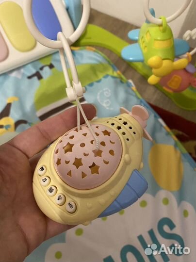 Развивающий музыкальный коврик с пианино