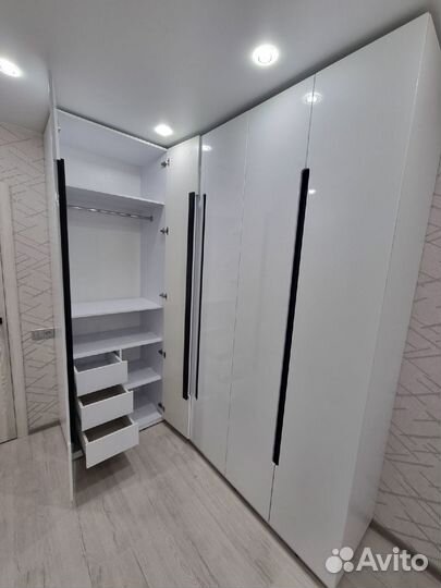 Встроенный шкаф