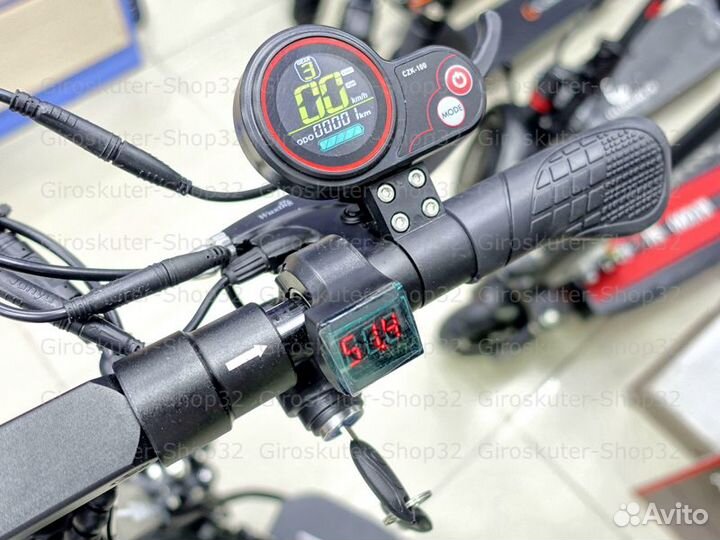 Электросамокат Kugoo M5 1000w