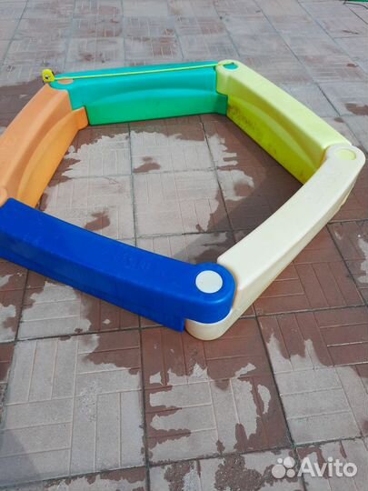 Песочница пластиковая бу