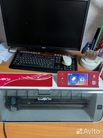 Режущий плоттер Brother ScanNCut CM700
