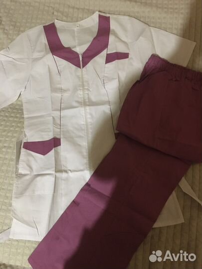 Медицинский костюм