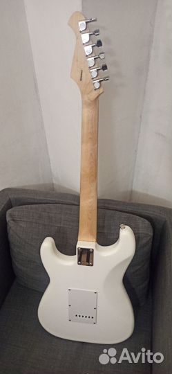 Гитара Aria PRO II STG-003 WH + доп. аксессуары