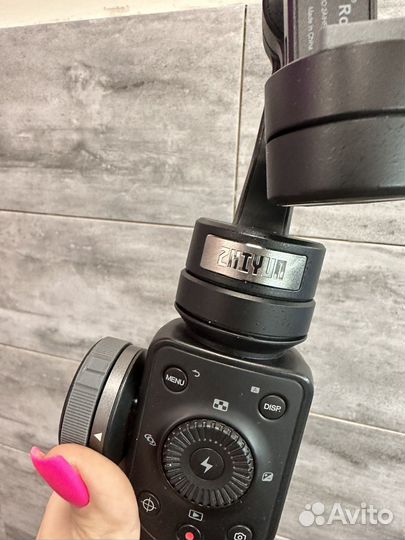 Стабилизатор zhiyun