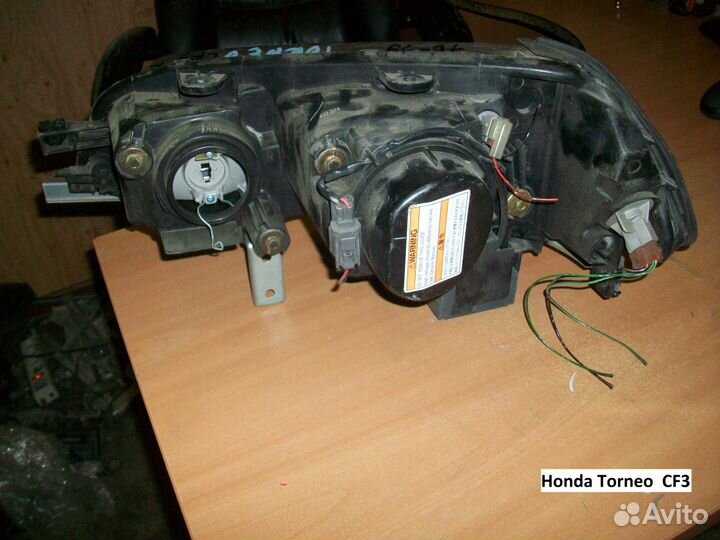 Фара на Honda Torneo (Хонда Торнео) CF4