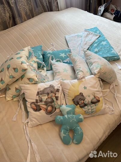 Бортик (подушки) в детскую кроватку